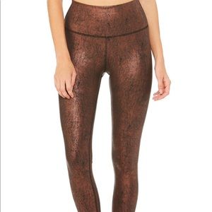 Alo airbrush legging